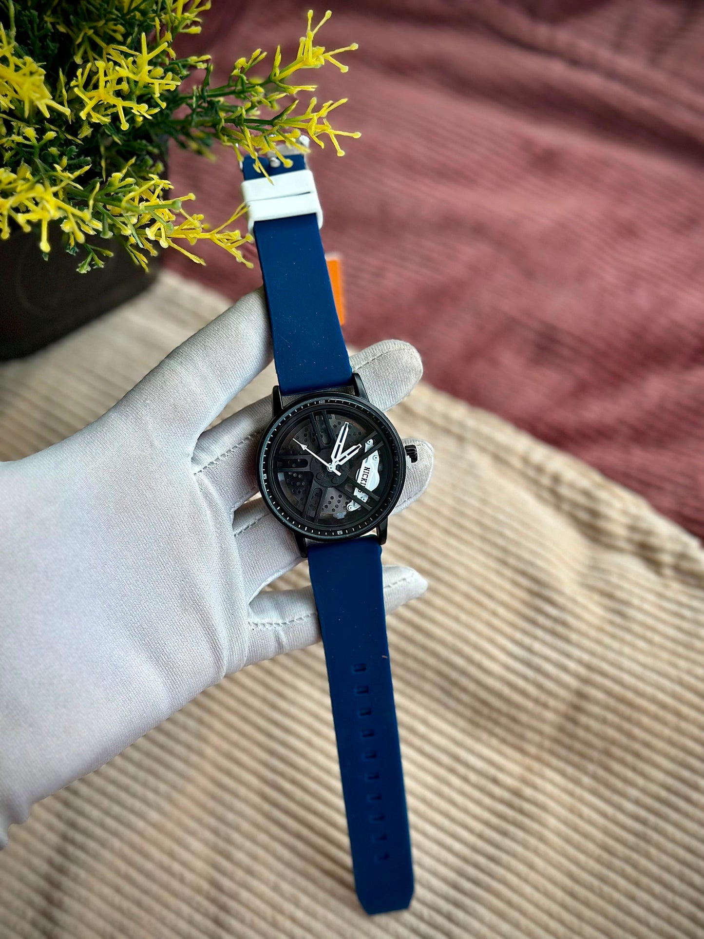 Premium Quartz Wrist Watch