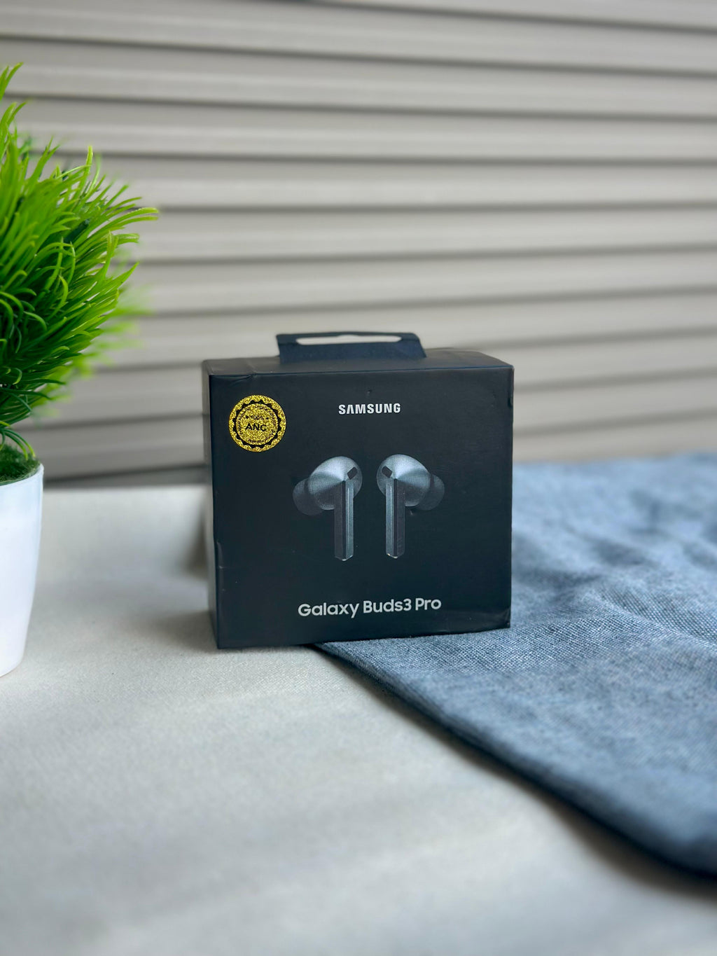 Samsung Buds 3 Pro Wireless Earbuds