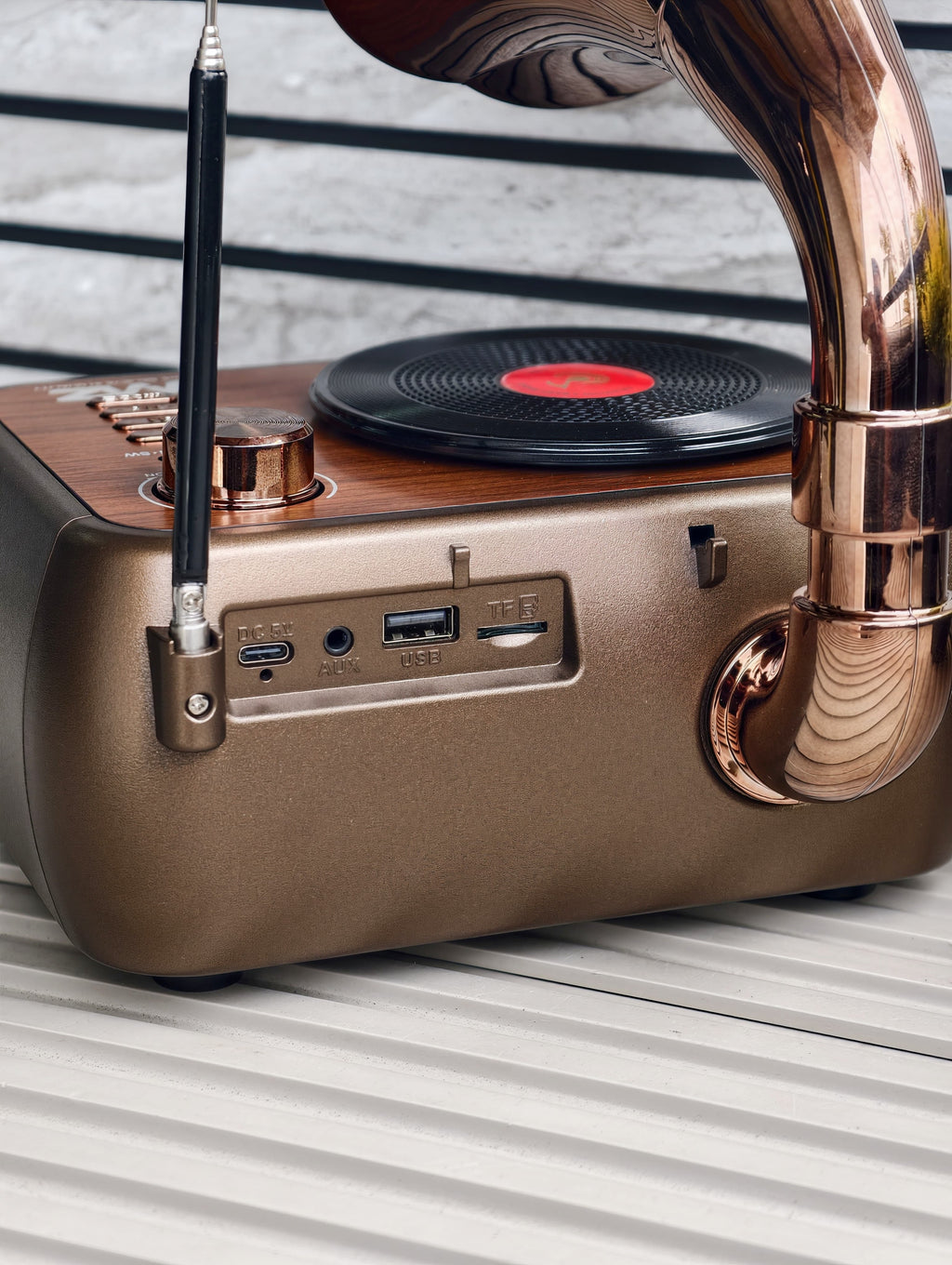 MZ Series A Retro Speaker (Model M305)