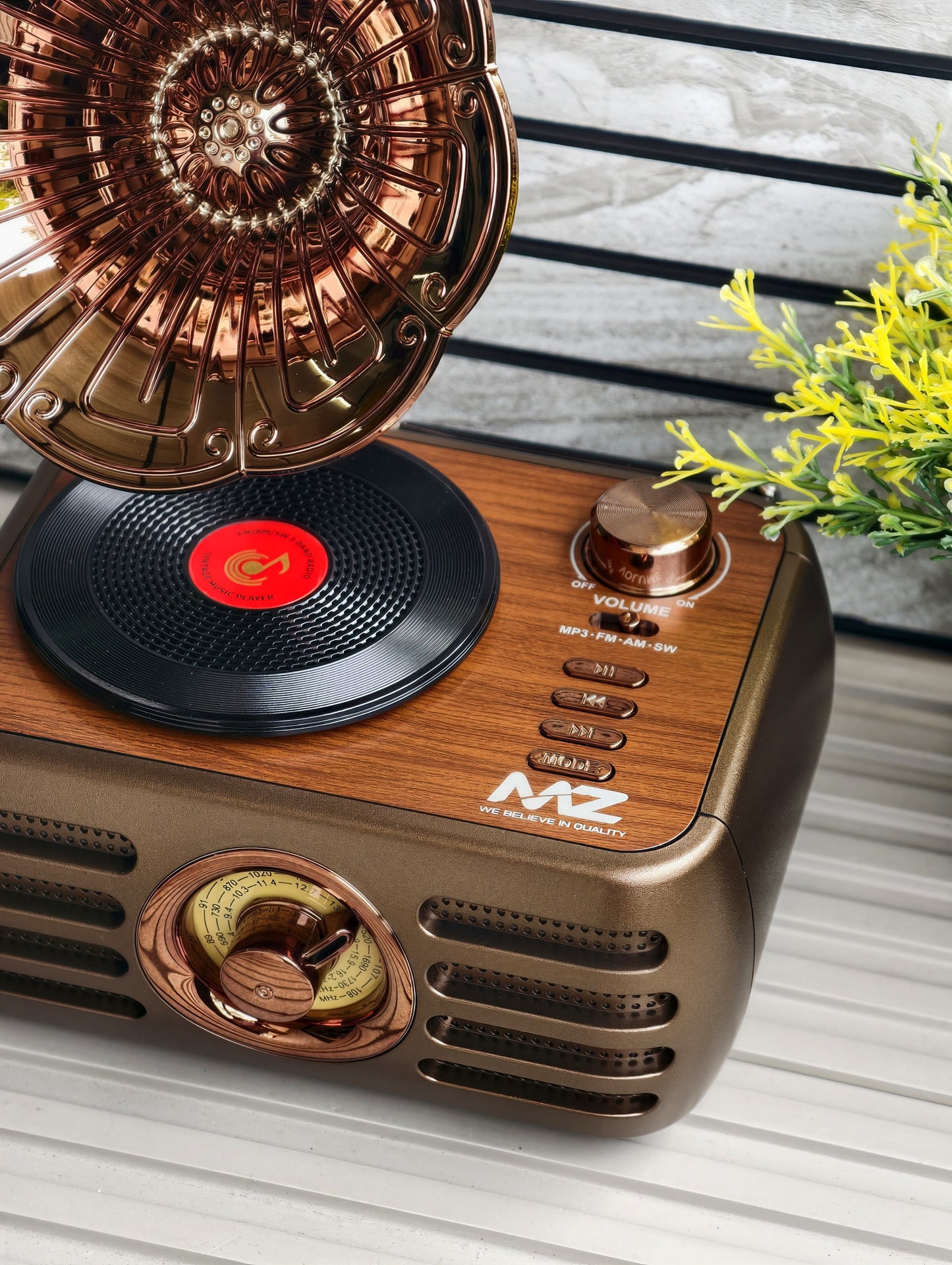 MZ Series A Retro Speaker (Model M305)